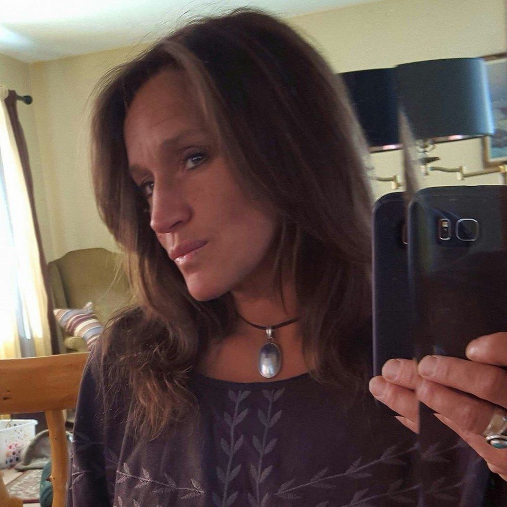 Meet your Posher, Sabrina